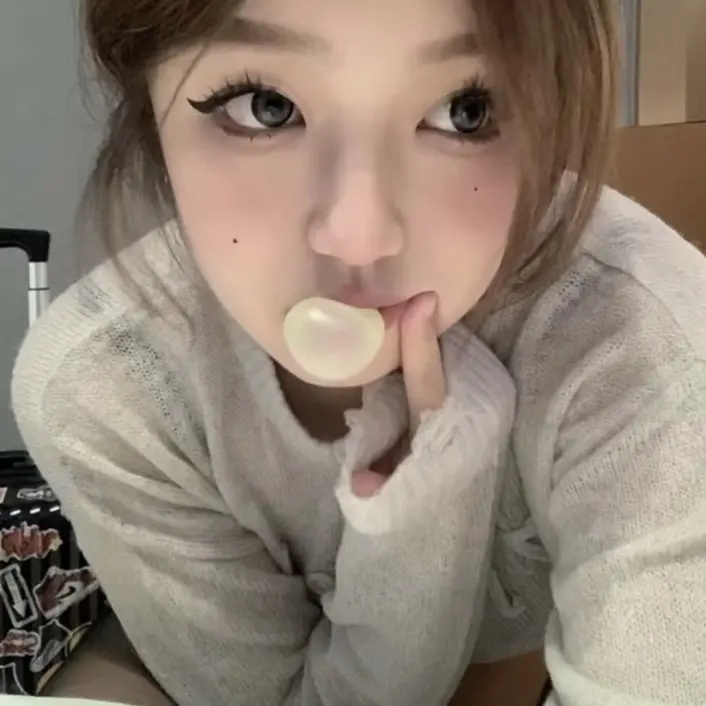 《不洁之星：青与赤》沉浸式体验！《不洁之星：青与赤》蓝光1080P未删减版，在光影交织的谜局中探寻情感真相，高清资源永久珍藏