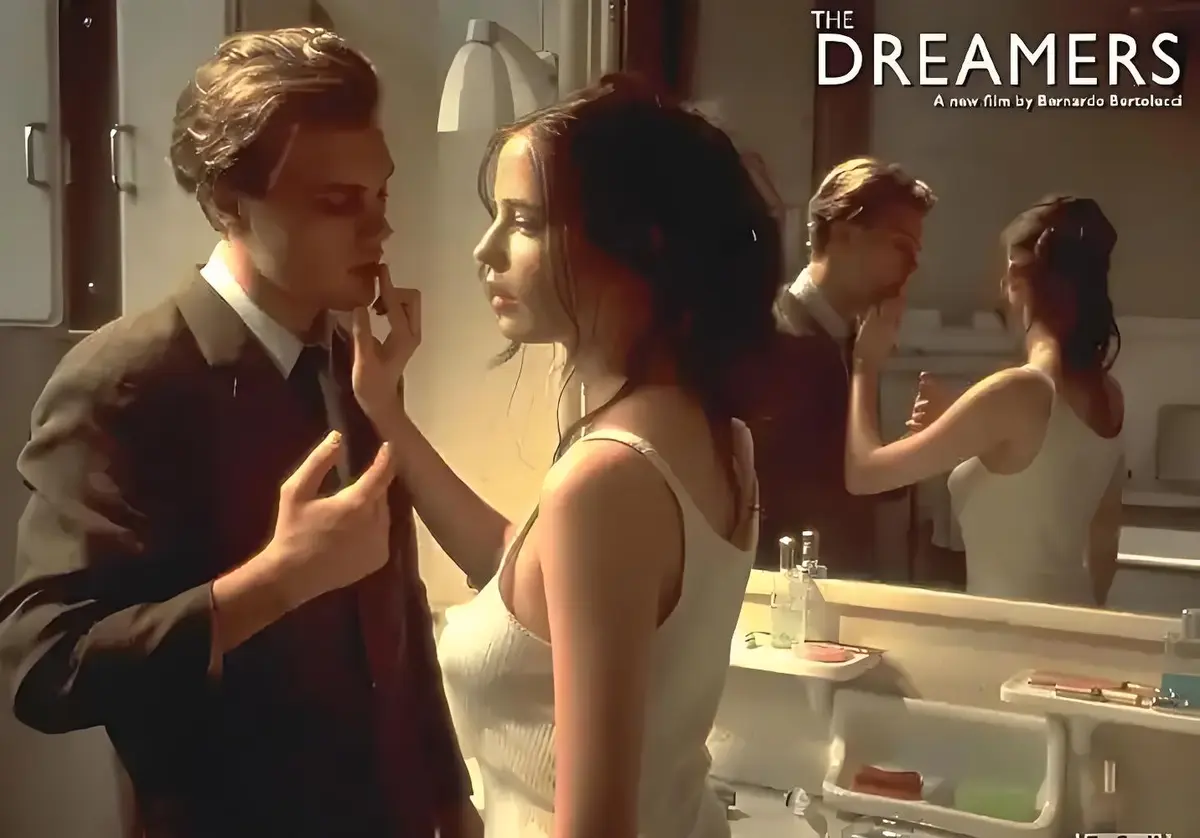 《酒店实习生》1080P超清未删减版在线观看，《酒店实习生》原片配中文字幕免费完整版含夸克网盘下载资源