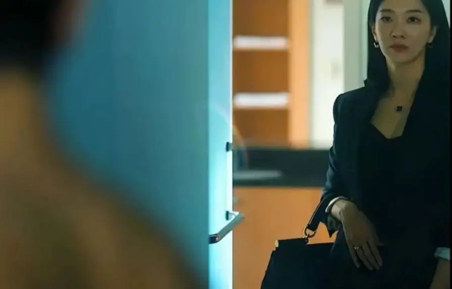 《无双》绝了！韩国生存电影《无双》超清未删减版，人性博弈看到窒息！百度云/夸克网盘资源