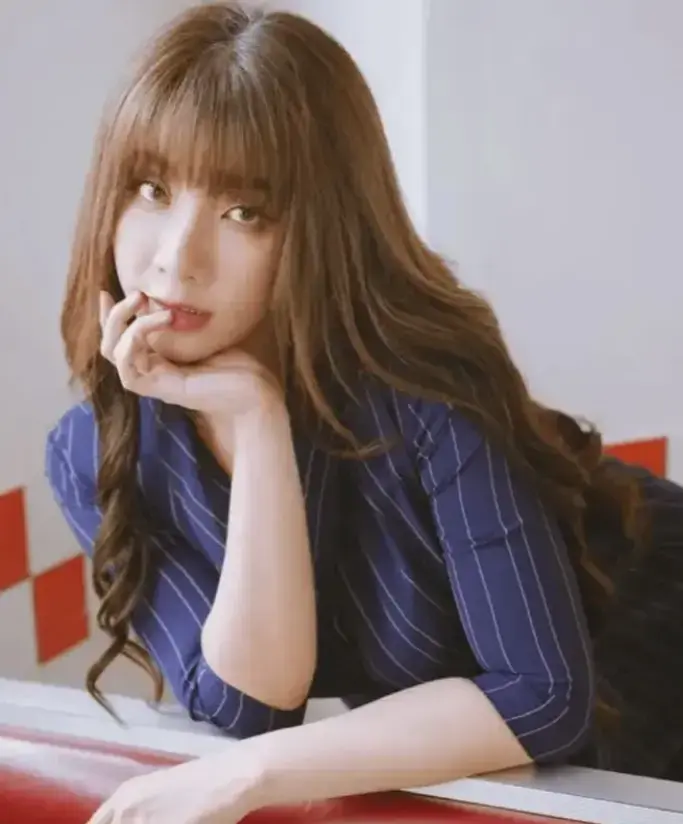 《吴梦梦》高清MV全网热议！《吴梦梦》无删减4K资源在线看，看完直呼过瘾！