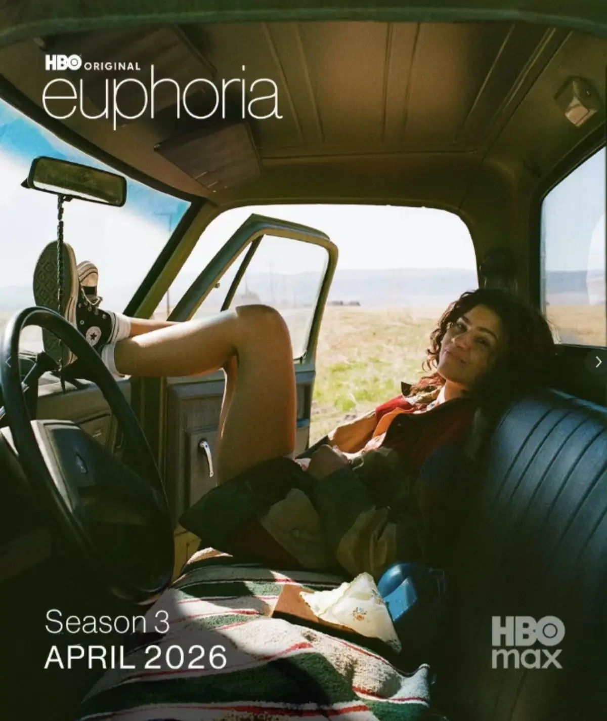 《亢奋 第三季》高清无删减完整版：沉浸式体验《亢奋 第三季》的青春迷幻与情感风暴