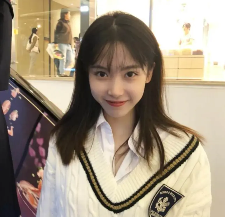 《初恋时间》超清无删减版《初恋时间》全集在线观看-高清资源抢先看