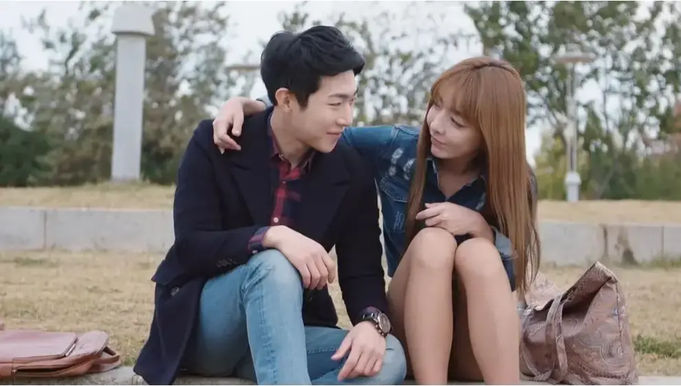 《姐姐的朋友》超清1080P完整版资源-《姐姐的朋友》韩国爱情电影未删减版-百度云/夸克网盘迅雷免费下载