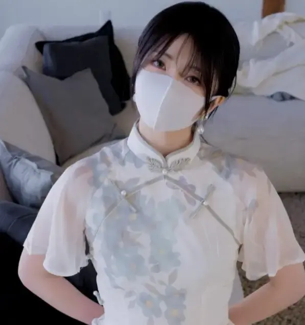 《玩偶姐姐》完整版哪里能看？《玩偶姐姐》无删减高清资源在线播放