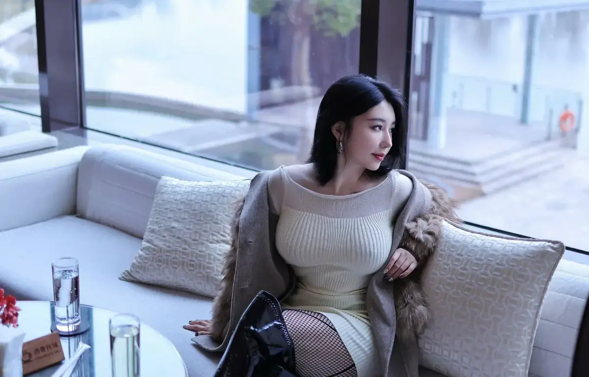 《eliy教母三人行》哪里能看？《eliy教母三人行》未删减版在线资源与高清画质解析